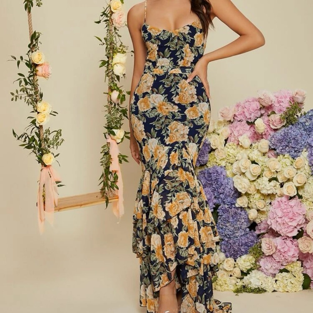 Floral print lace up mermaid hem dress
